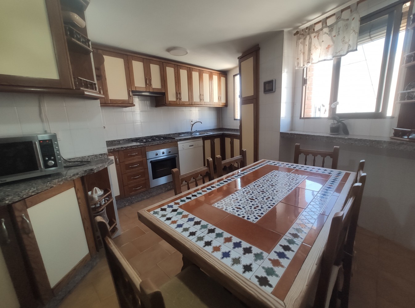 Appartement te koop in Almuñécar