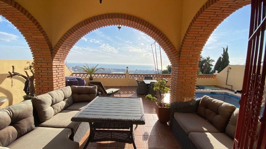 Villa en venta en Torrox Costa