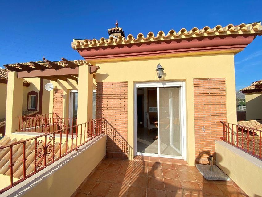 Villa for sale in Torrox Costa