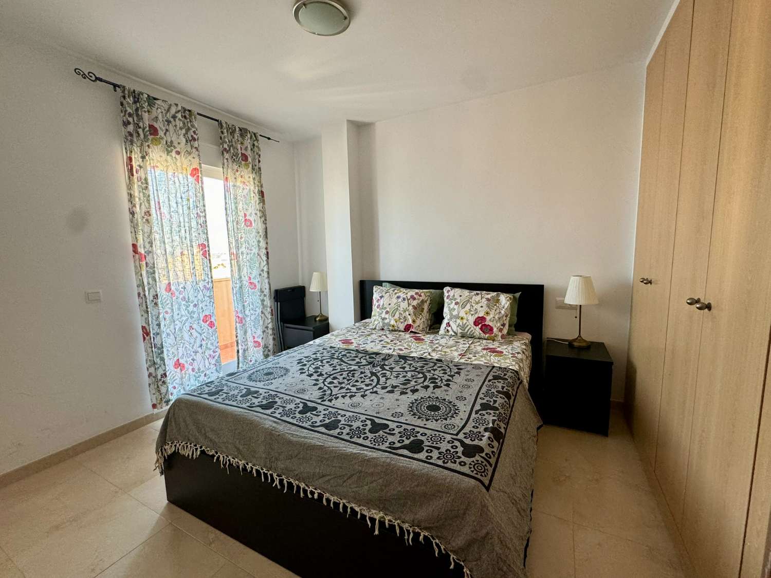 Duplex apartment with 2 bedrooms for sale in Nerja