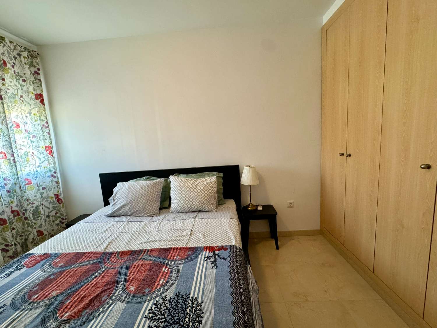 Apartamento dúplex de dos dormitorios en venta en Nerja