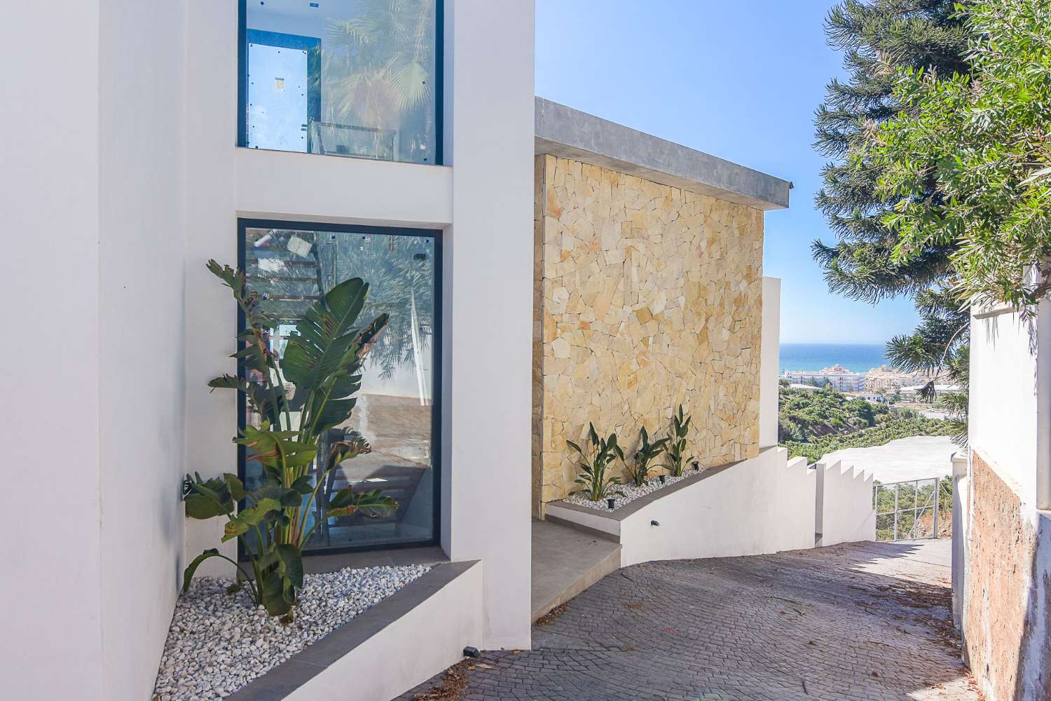 Villa for sale in Torrox Park