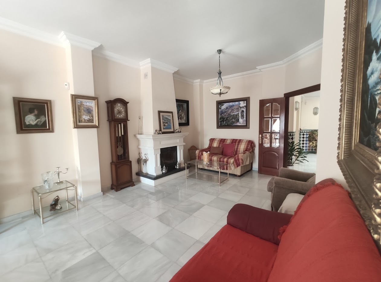 Villa for sale in Nerja