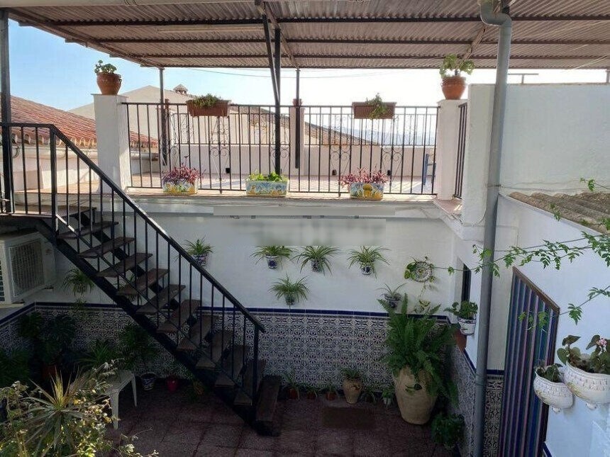 Villa te koop in Vélez-Málaga