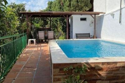 Villa for sale in Vélez-Málaga