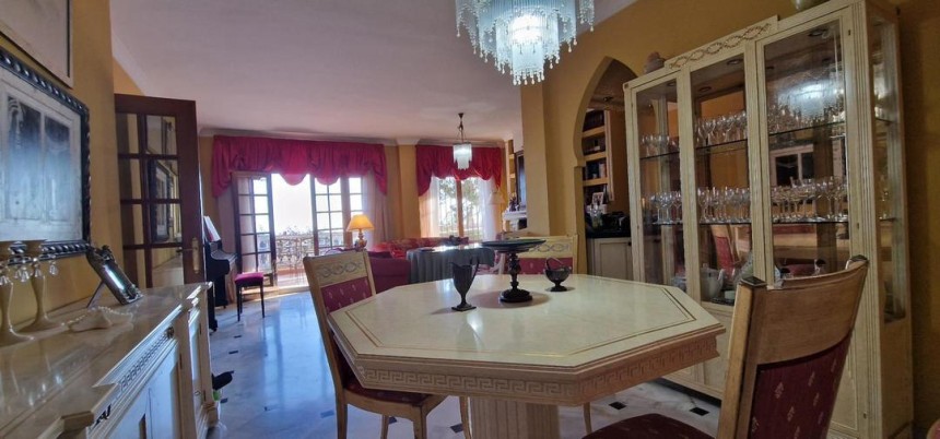 Villa for sale in Málaga