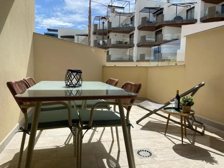 Apartamento en venta en Torrox Costa