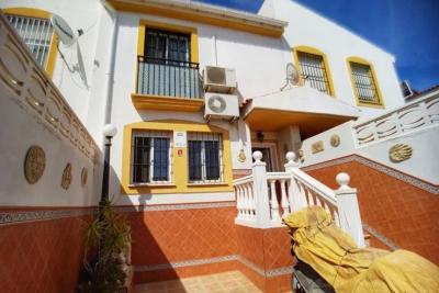 Villa for sale in Rincón de la Victoria