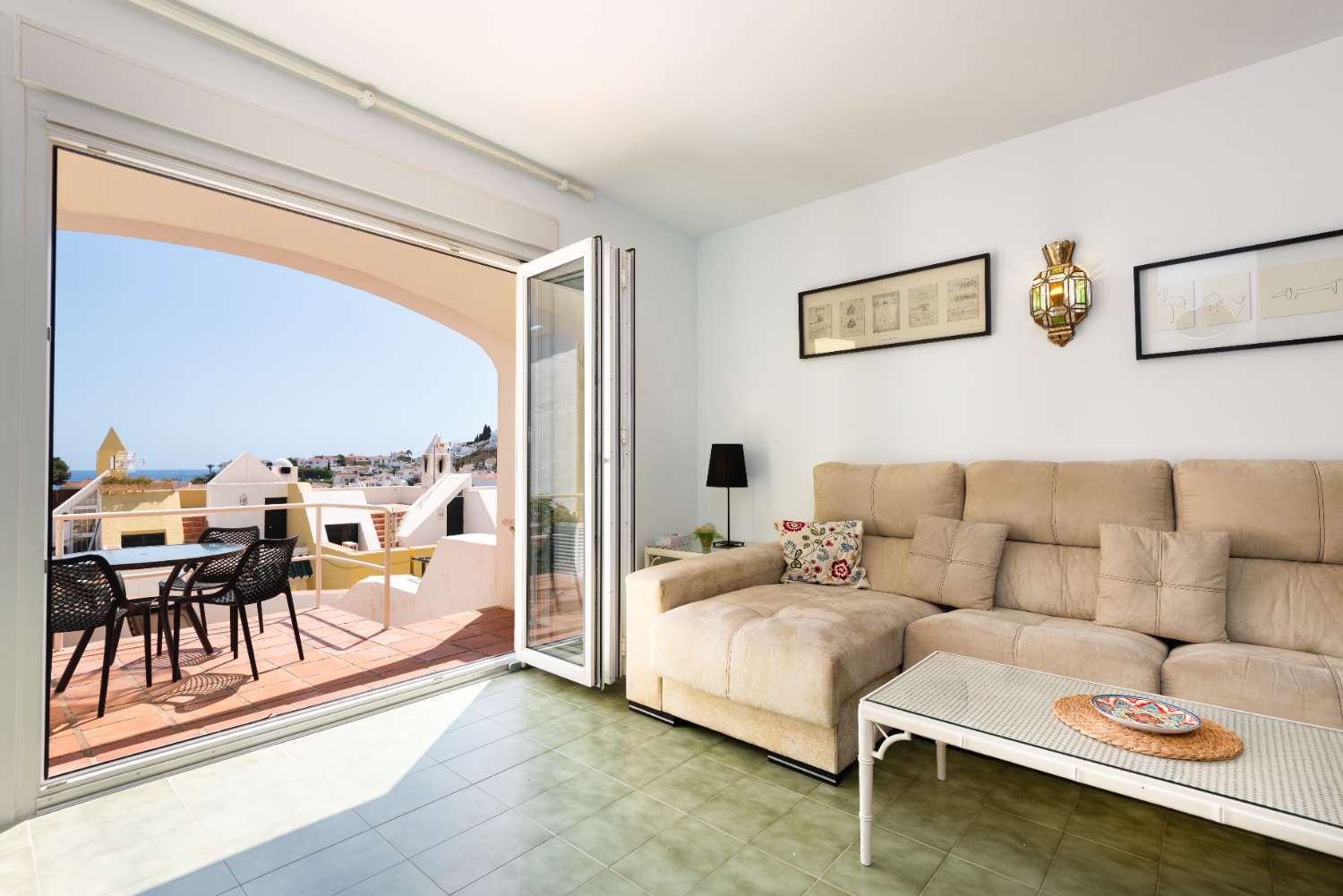 Casa adosada en venta en Urb Casablanca, Nerja